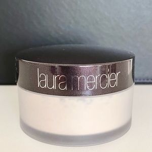 Laura Mercier Translucent Setting Power